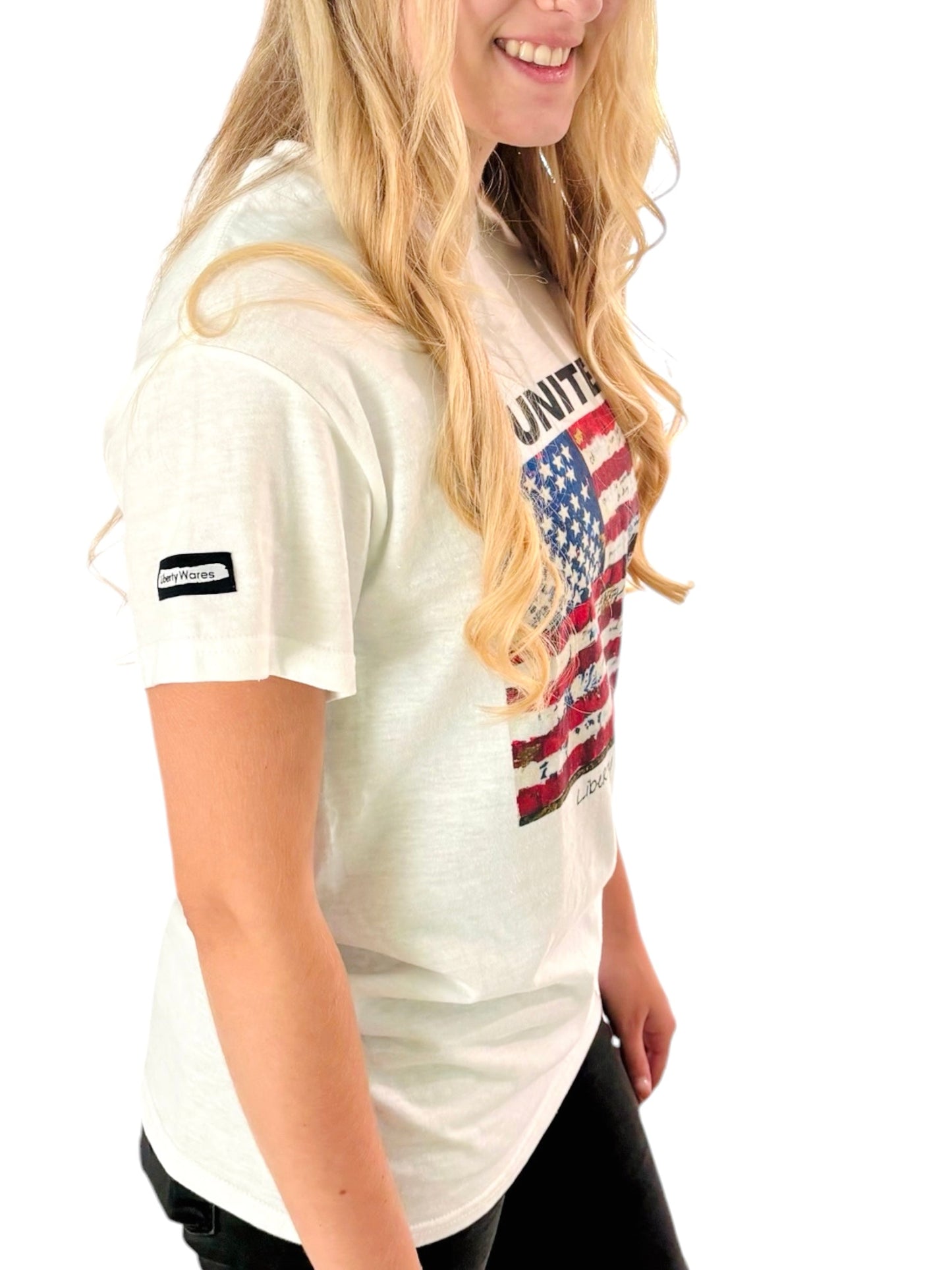 "LIBERTY WARES" UNITE Flag UNISEX TEE White Apliiq
