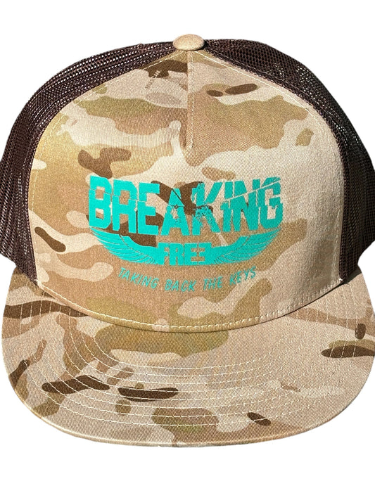 "LIBERTY WARES" BREAKING FREE TRUCKER HAT Multicam Arid